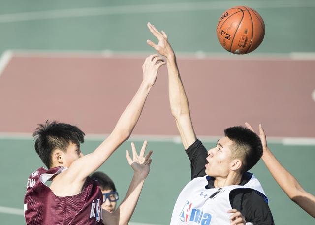 在米兰客场2-1击败纽卡但无缘欧冠小组出线后，米兰名宿西多夫在PrimeVideo上点评了比赛。